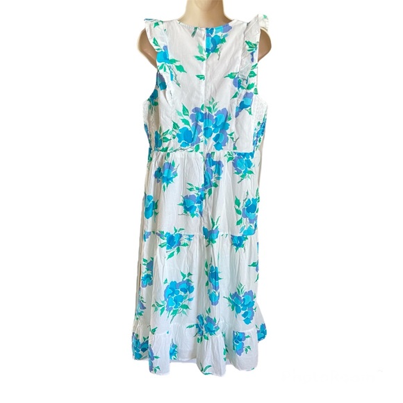 J. Crew Factory Printed V-neck smocked midi dress - Picture 5 of 8